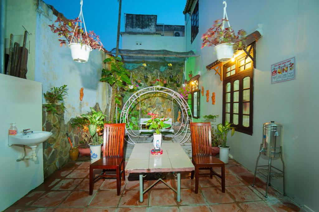 Royal Homestay ฮอยอัน ภายนอก รูปภาพ