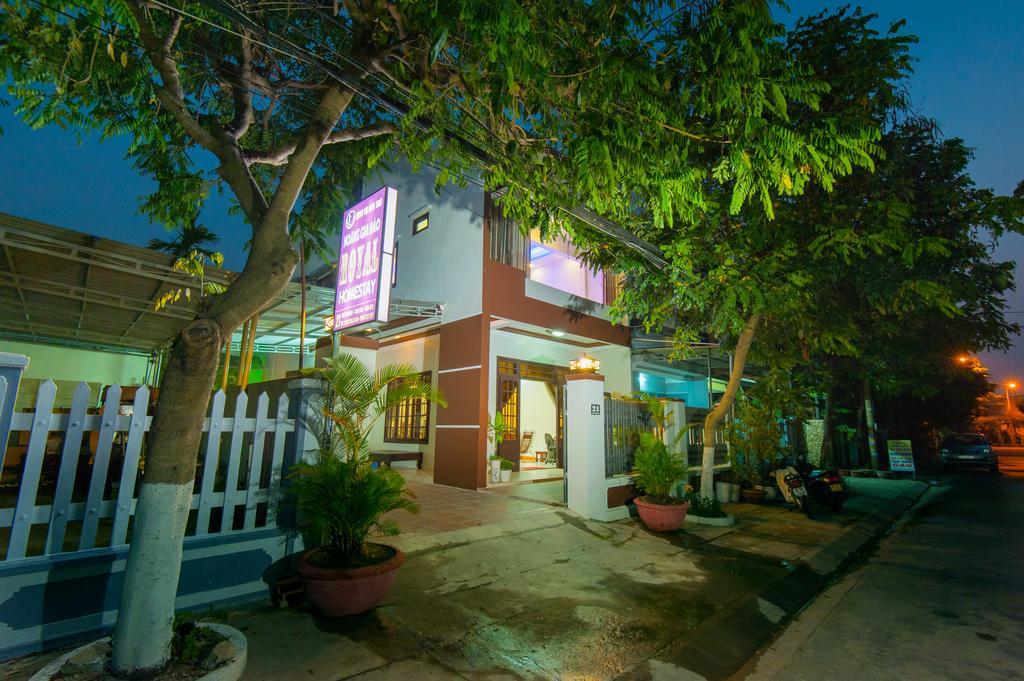 Royal Homestay ฮอยอัน ภายนอก รูปภาพ